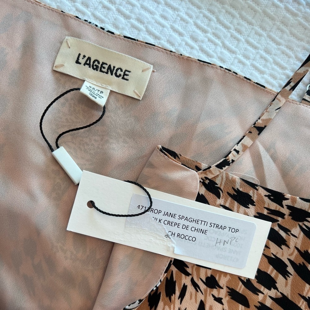 L'AGENCE Jane V Neck Cheetah Silk Camisole Animal Print Tank Top XS NwT - Picture 10 of 14